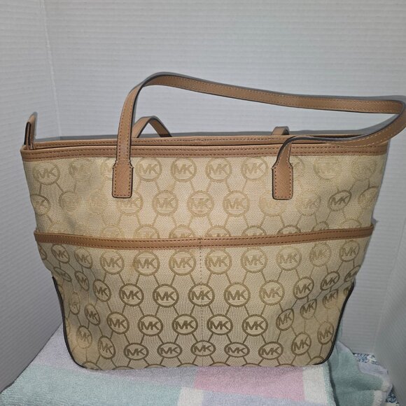 Michael Kors Beige and Brown Logo Tote - Picture 2 of 14